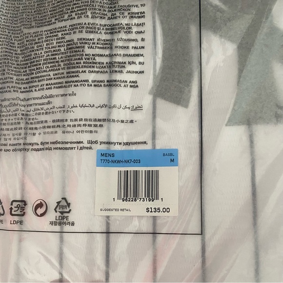 Nike New York Yankees White/Navy Home Player Jersey - Picture 10 of 10